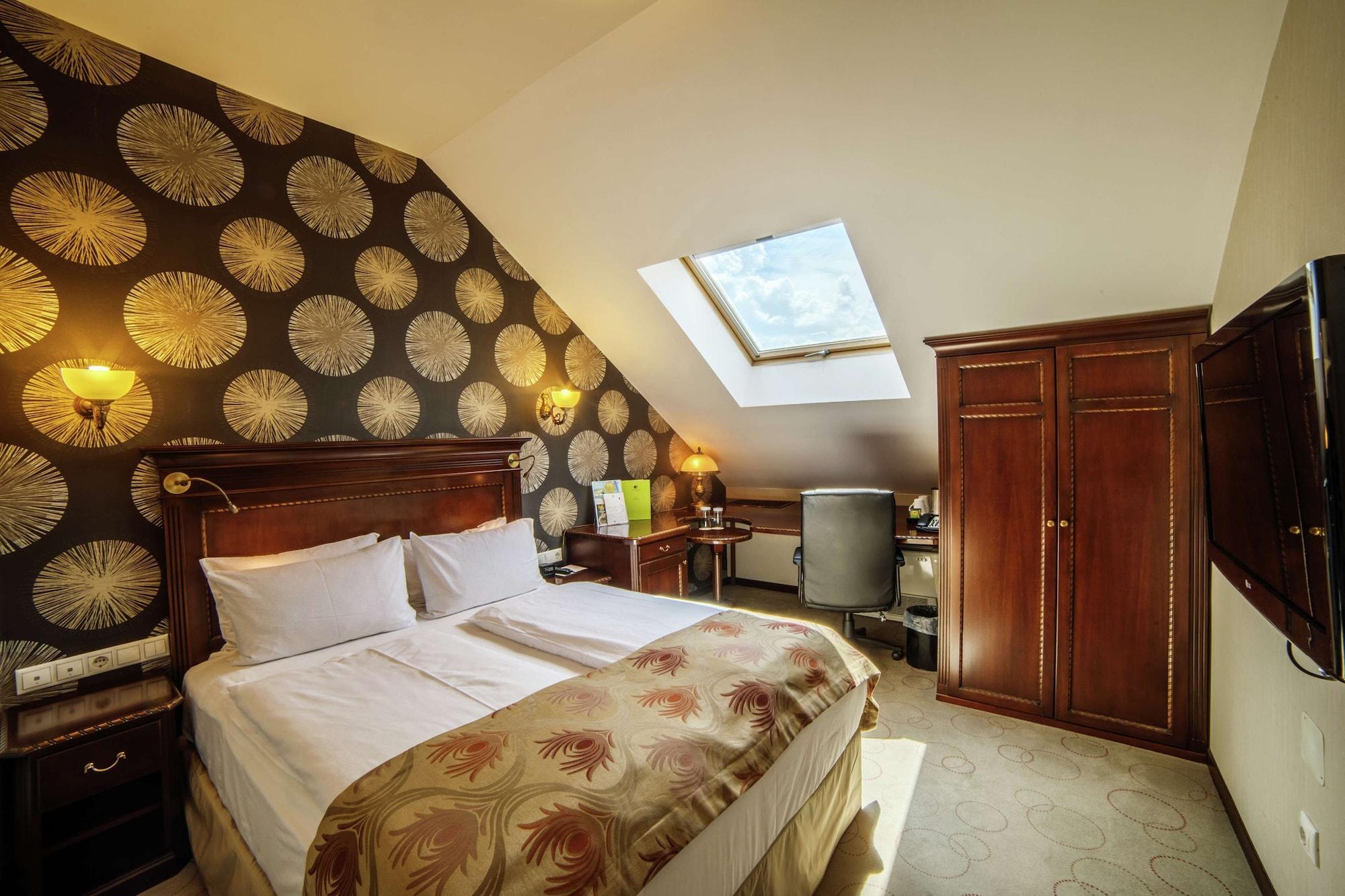 Doubletree By Hilton Hotel Sighisoara - Cavaler Экстерьер фото