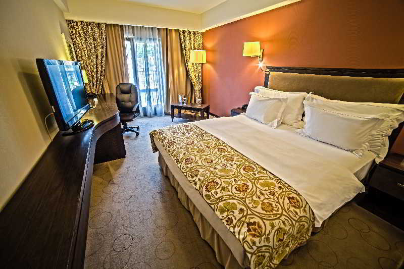 Doubletree By Hilton Hotel Sighisoara - Cavaler Экстерьер фото